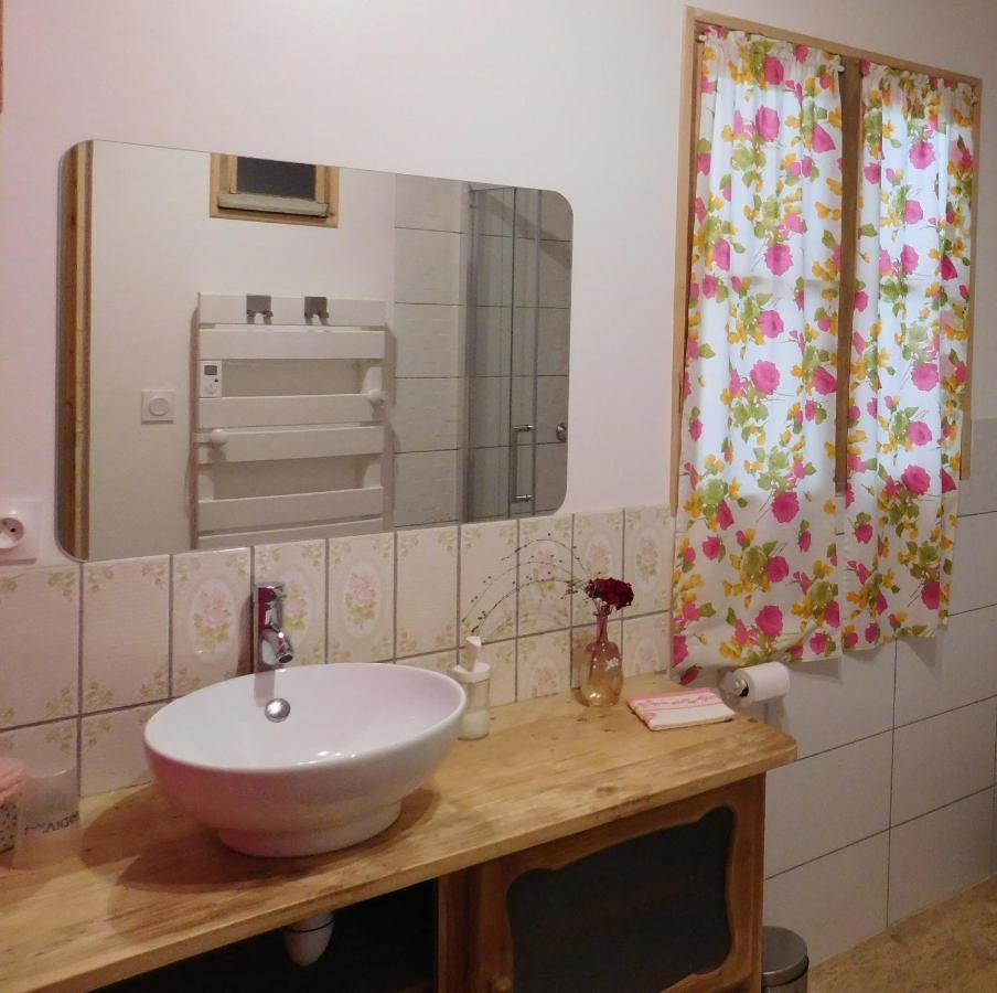 L'Heureux Bazar Villa Saint-Nectaire Eksteriør bilde
